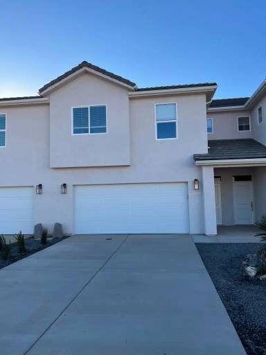 Main picture of 3868 S Mustang Valley Dr