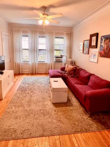 Main picture of 3155 N Hudson Ave