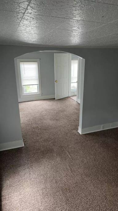 Main picture of 206 Main St