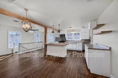 Main picture of 1624 S Fannin Ave