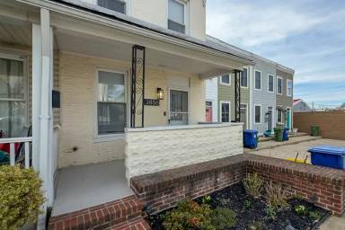 Main picture of 3856 Quarry Ave