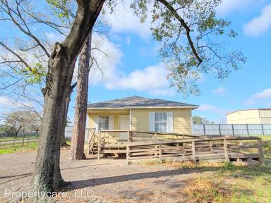 Main picture of 5603 Balbo St