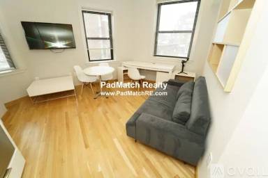 Main picture of 115 Mount Auburn St