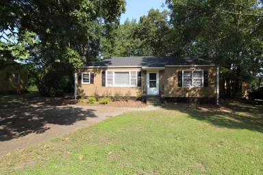 Main picture of 119 Plymouth Rd NW