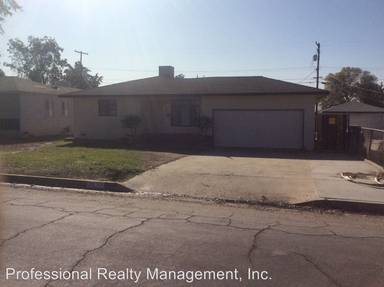 Main picture of 15 Loma Linda Dr