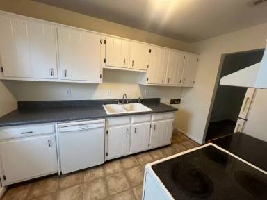 Main picture of 934 Maryland Ave