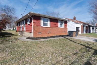 Main picture of 2715 Avondale Ave