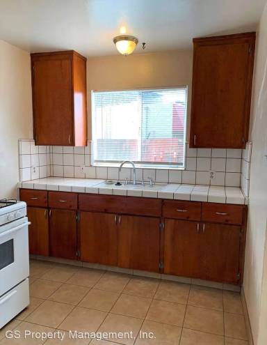 Main picture of 1030 Di Giulio Ave