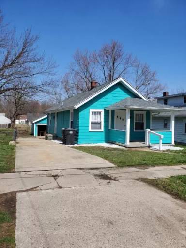 Main picture of 2332 W 9th St