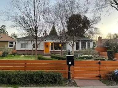Main picture of 546 E Garland Ave