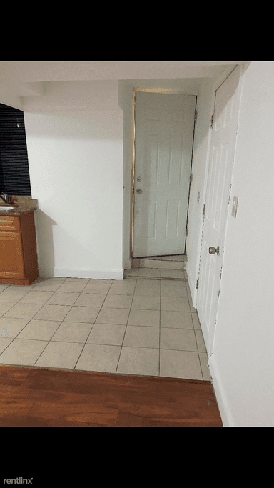 Main picture of 1004 Edison Ave