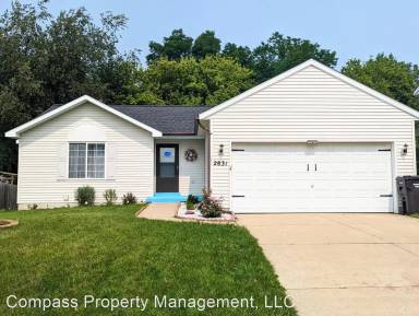 Main picture of 2831 Paddington Dr SE