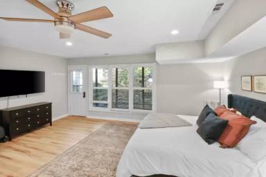 Main picture of 319 Wildberry Ln