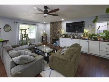 Main picture of 6958 Black Duck Way