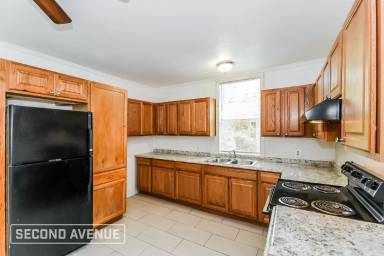 Main picture of 9222 1st Ave