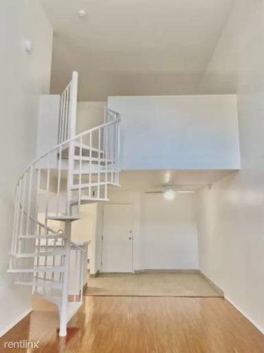 Main picture of 5405 Kester Ave