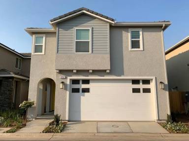 Main picture of 3747 Parkstone Way