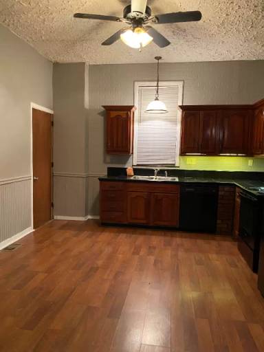 Main picture of 23 Kessler Pl