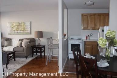 Main picture of 12 Willard St Apartments