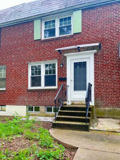 Main picture of 2427 Kensington St