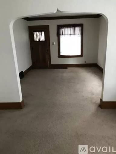 Main picture of 229 N Hayford Ave