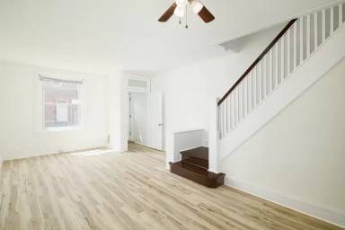 Main picture of 635 W Russell St