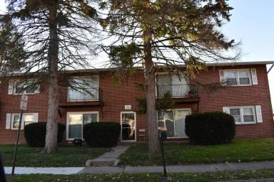 Main picture of 824 6th St