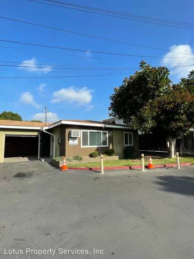 Main picture of 6217 Magnolia Ave