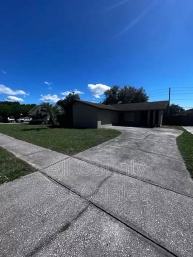 Main picture of 1011 Idlebriar Way