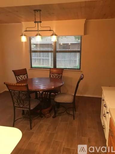 Main picture of 11072 Folkstone Dr