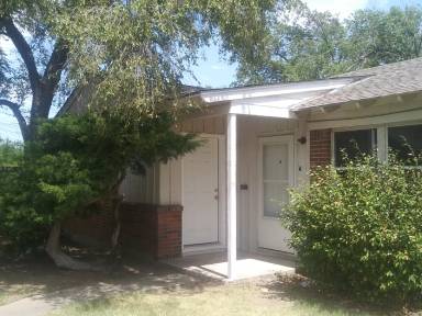 Main picture of 2720 Duncan Dr