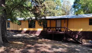 Main picture of 702 Carlton Dr