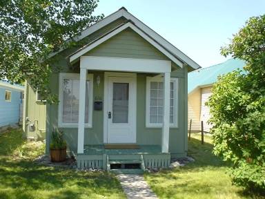 Main picture of 616 6th Ave W