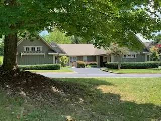 Main picture of 801 Fox Den Ct