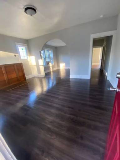 Main picture of 315 Winslow Ave