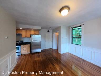 Main picture of 18 Walk Hill St