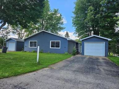 Main picture of 308 E Parker St