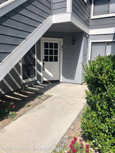 Main picture of 21 Hollyhock Ln