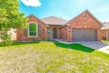 Main picture of 5924 NW 158th St