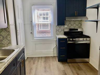 Main picture of 711 Corinthian Ave