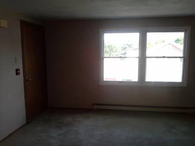 Main picture of 19 N Grove St