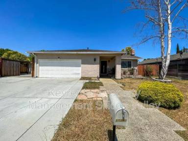 Main picture of 15240 Pratola Ct