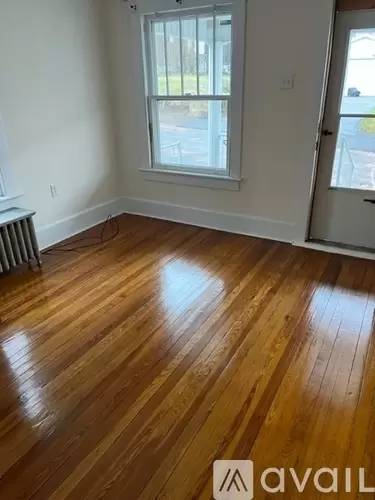 Main picture of 24 Fern Ave