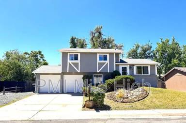 Main picture of 6600 W 74th Pl