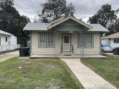Main picture of 122 Isabel St