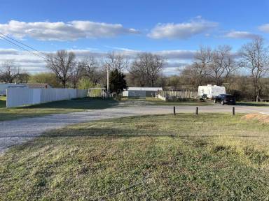 Main picture of 9075 Flat Armadillo Rd