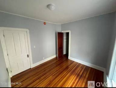 Main picture of 1105 Union St