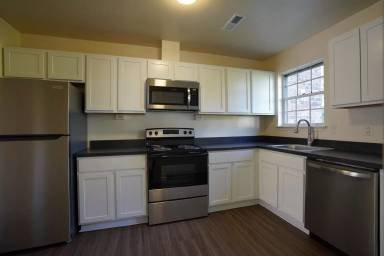 Main picture of 1003 5th St SW