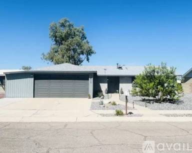 Main picture of 3410 S Marcia Pl