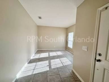 Main picture of 2751 Wadeview Loop